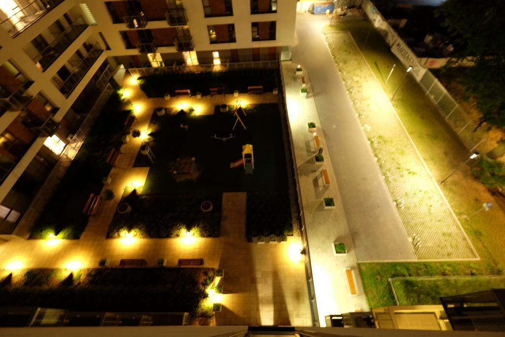 Łódź Fabryczna Apartament Exterior foto
